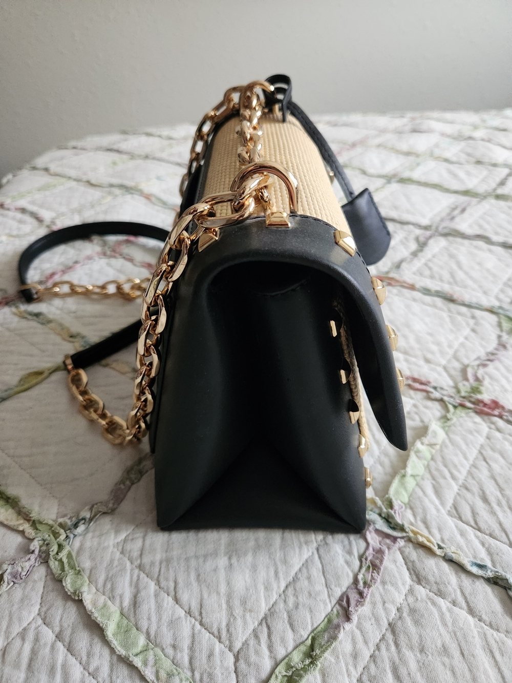 BN Michael Kors Black and Beige Studded Chain Shoulder Bag - Picture 7 of 8
